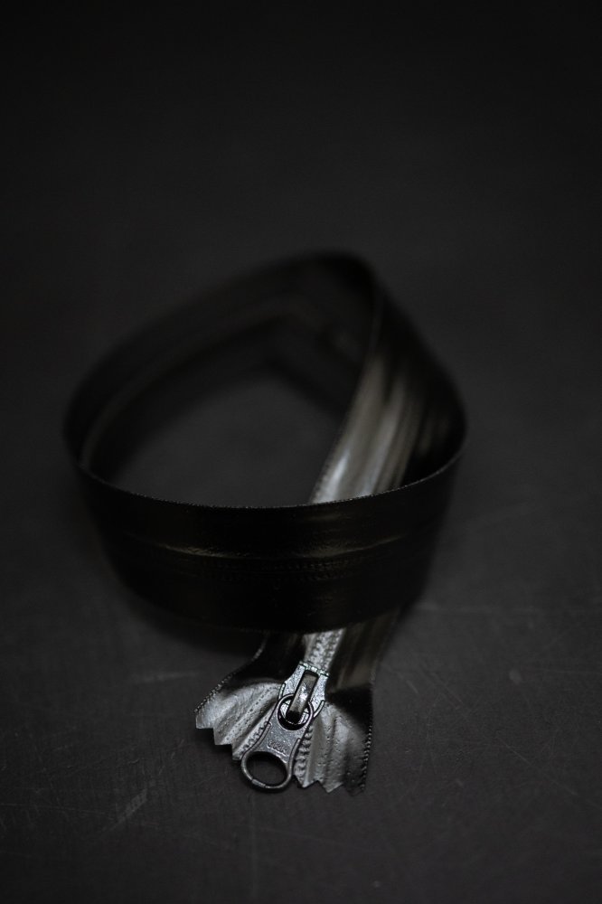 water repellent ykk 20cm zip