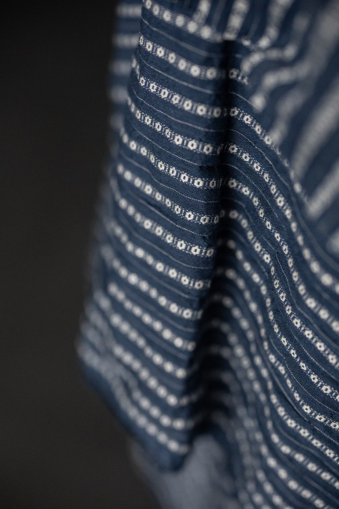 Remnant (Japanese Cotton Daisy Chain Navy)