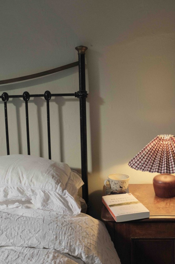 Hattie Eavis Pleated Lampshade Class