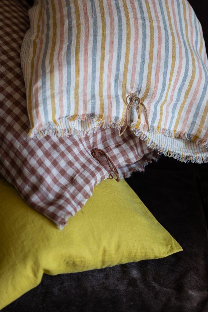 Suzy Stripe Extra Wide
