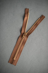 16cm Zip (Landgate)