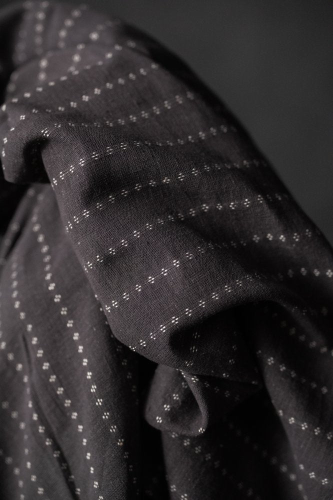 Remnant (Riddle Extra Weft Handloom Cotton)