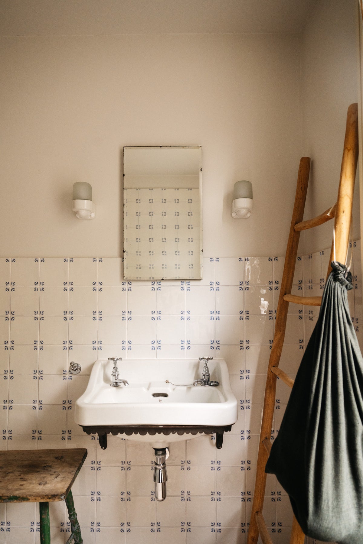 6 nights (from £1,700) - Sewing Retreat 2027