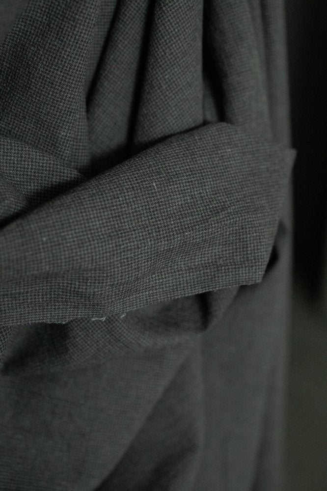 green puppytooth crinkle cotton 