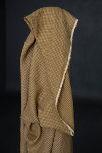 European Laundered Linen - Peanut Brittle