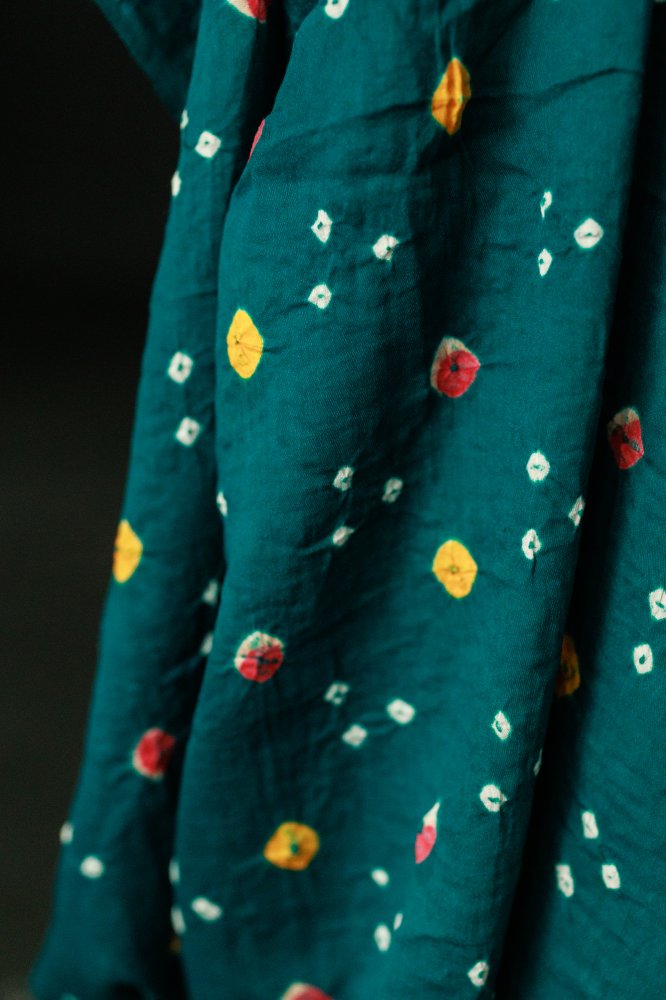 bandhani green yellow red dotty fabric